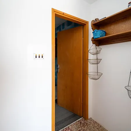 Secluded Fisherman's Zman, Dugi Otok - 19000