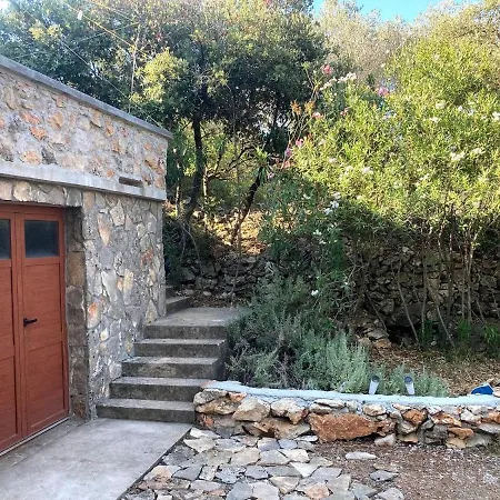 Secluded Fisherman's Zman, Dugi Otok - 19000 *