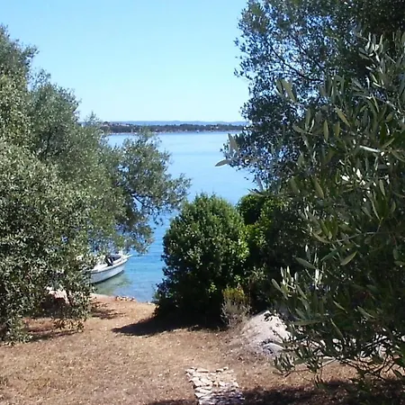 Holiday home Secluded Fisherman's Zman, Dugi Otok - 19000